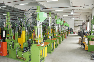 金(jīn)九銀十訂單不(bu)斷 台鑄機械工(gong)廠發貨一片繁(fan)