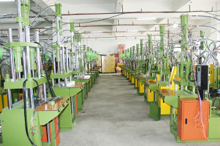 東莞(wǎn)市台鑄注塑機(jī)廠家