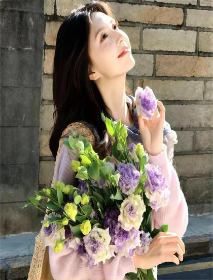 g小调进行曲电视剧免费观看_8090在线观看手机视频_大胆欧美模特